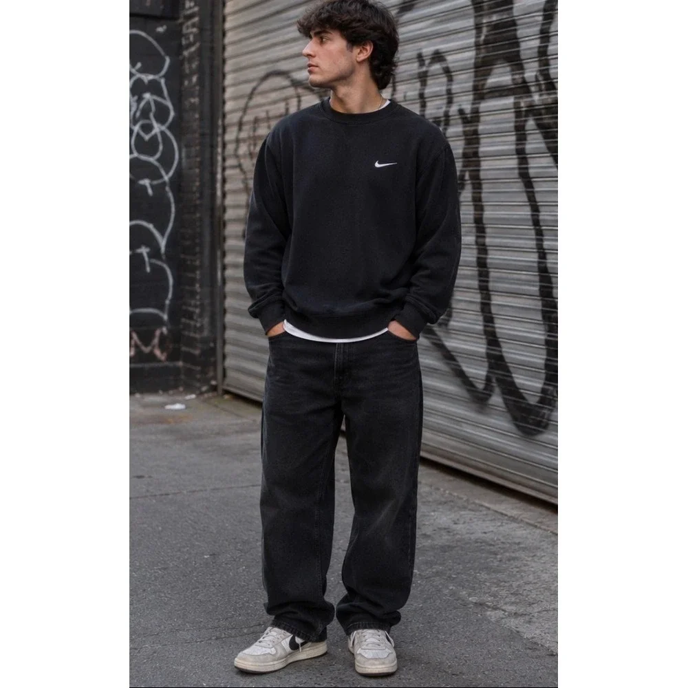 Nike Sweatshirt Men Large Black Crewneck Embroidered Mini Swoosh Fleece Pullover